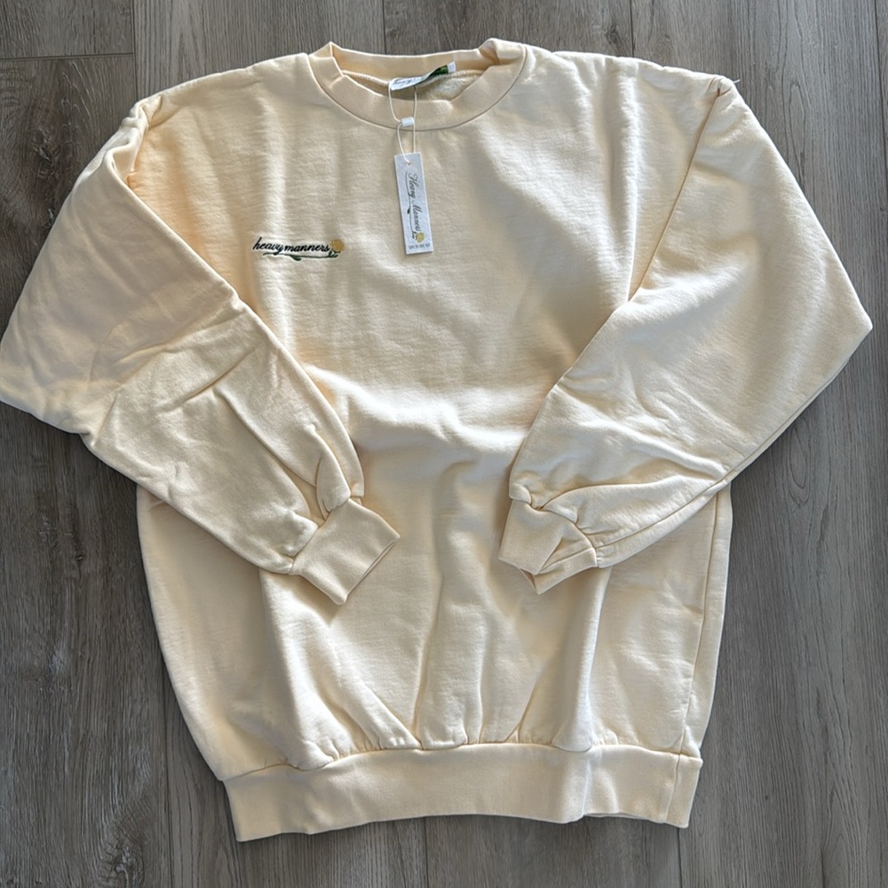 SOLD BNWT ‘VANILLA’ Heavy Classic Crewneck